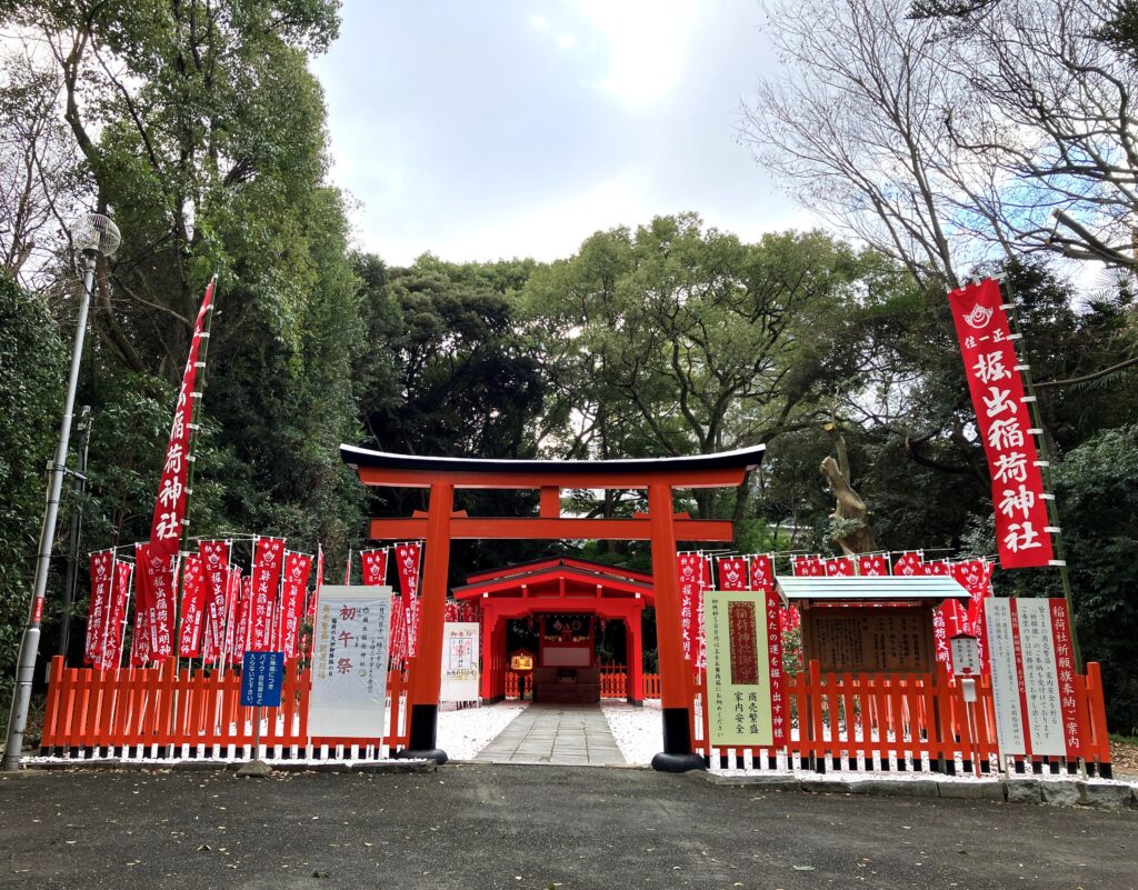 初午祭へ参拝